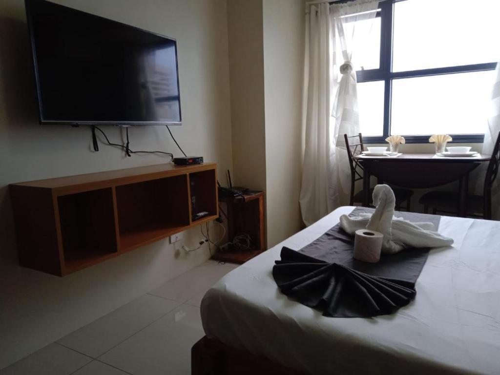 Horizon 101 A10 Shortwalk Robinson'S Mall + Free Wifi+ Netflix Cebu Exterior photo