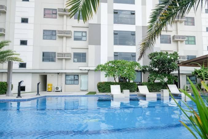 Horizon 101 A10 Shortwalk Robinson'S Mall + Free Wifi+ Netflix Cebu Exterior photo