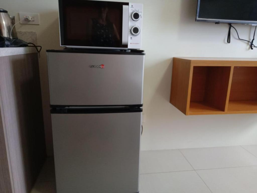 Horizon 101 A10 Shortwalk Robinson'S Mall + Free Wifi+ Netflix Cebu Exterior photo